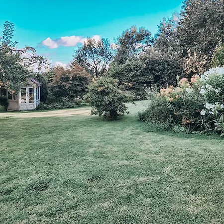 Stunning District Farmhouse * Underbarrow